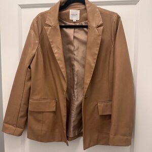 Le Lis Vegan Leather blazer women’s small